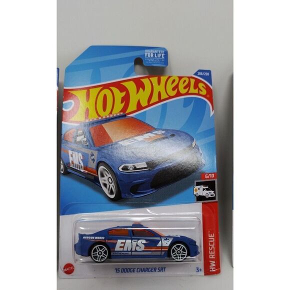 Hot Wheels Rescue lot of 5 EMS Ambulance Track Patrol EMS Fast Car and more more - Picture 3 of 6